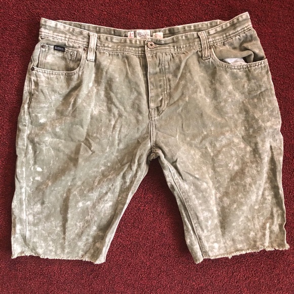 Men’s born fly co jean shorts - Picture 2 of 2